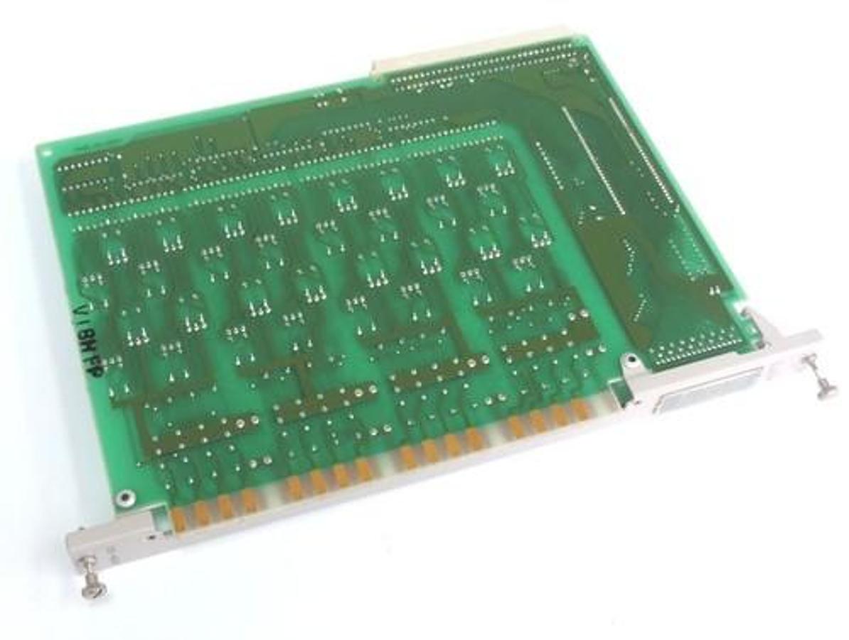 Used SIEMENS 505-4632 OUPUT MODULE 24~110 VAC OUTPUT 5054632