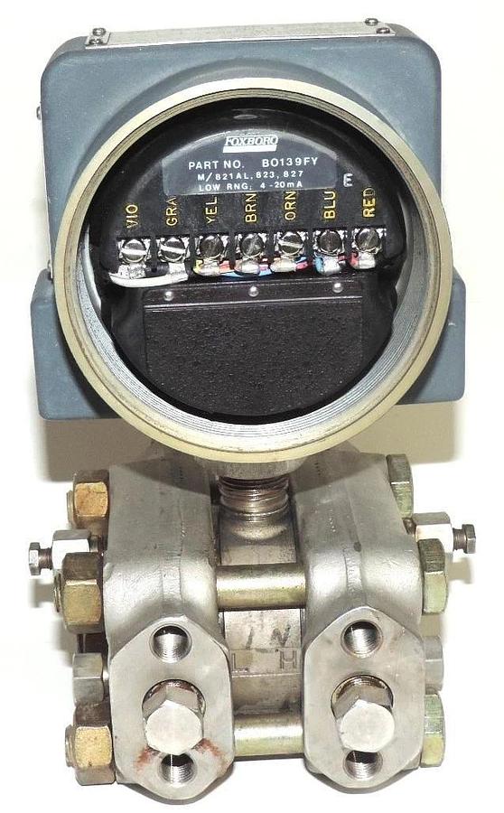 Used FOXBORO 823DP-I3S1NL2-M TRANSMITTER W/ B0139FY M/821AL,823,827 LOW RNG: 4-20mA