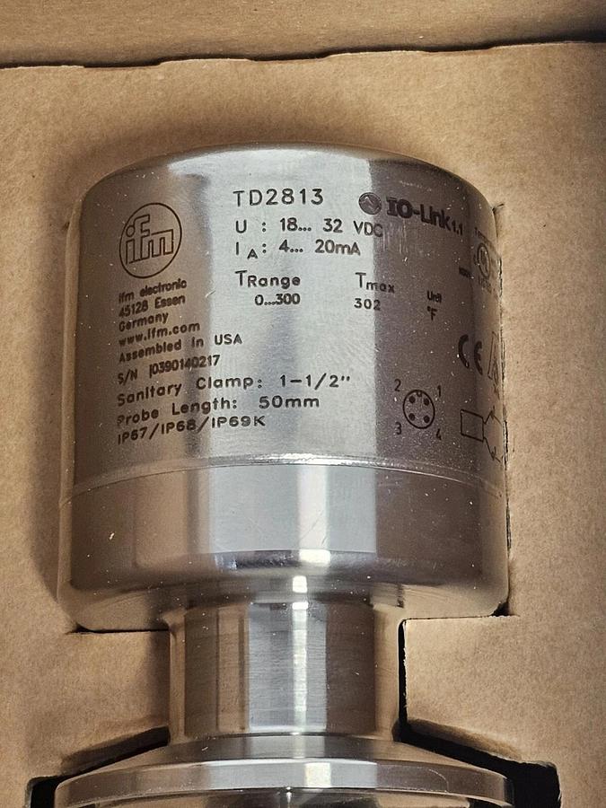 Used NIB IFM TD-050FFEC01-A-ZVG/US TEMPERATURE TRANSMITTER WITH DISPLAY TD2813
