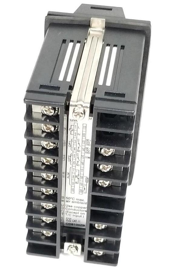 Used NEW PROHEAT CD8100ZB TEMPERATURE CONTROLLER HOUSING FOR 8000-660-01
