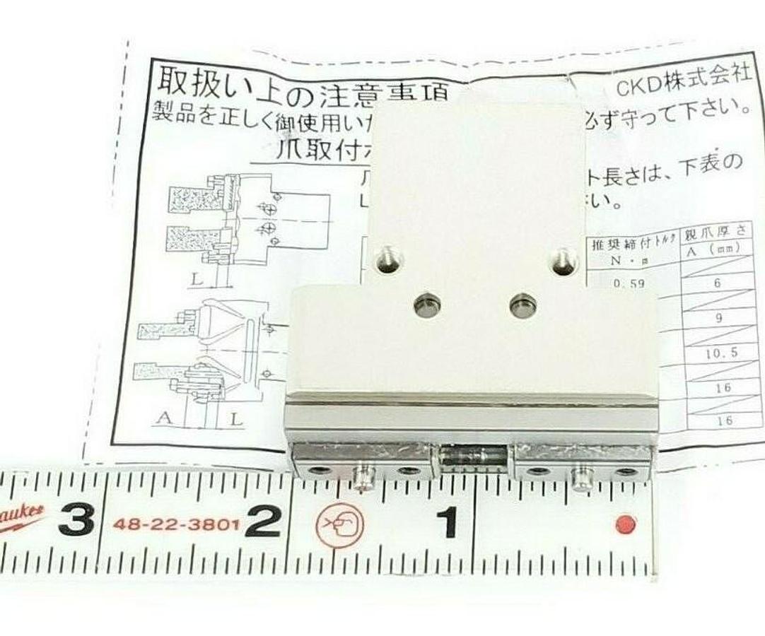 NEW CKD LHA-03CS PNEUMATIC GRIPPER SINGLE/DOUBLE ACTING LHA03CS