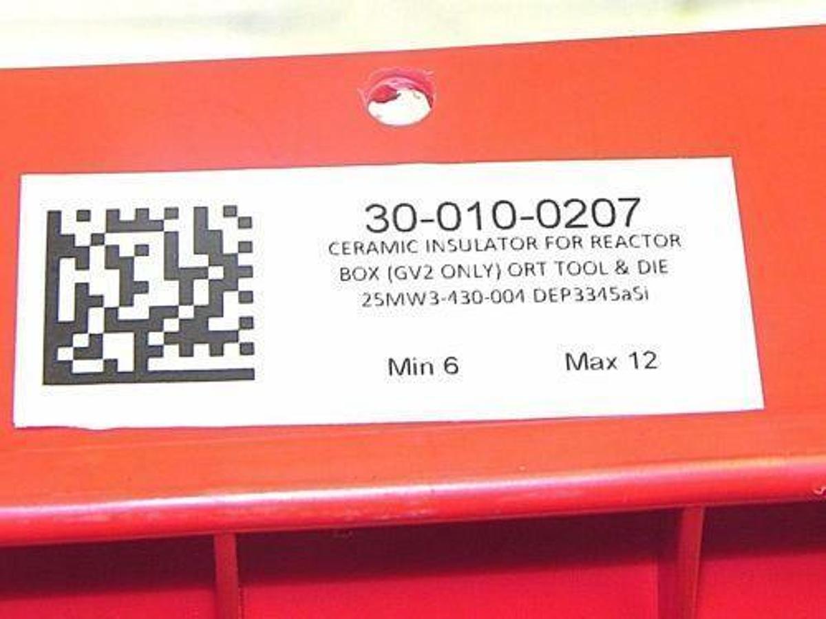 Used NEW 25MW3-430-004 CERAMIC INSULATOR 25MW3430004