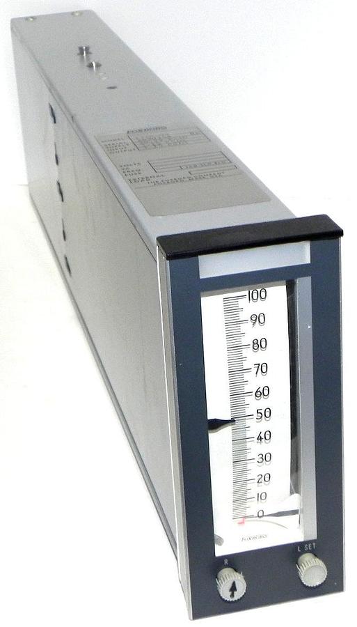 Used FOXBORO 132F-N4 INDICATING CONTROLLER 132FN4 SUPPLY 20-22 PSIG