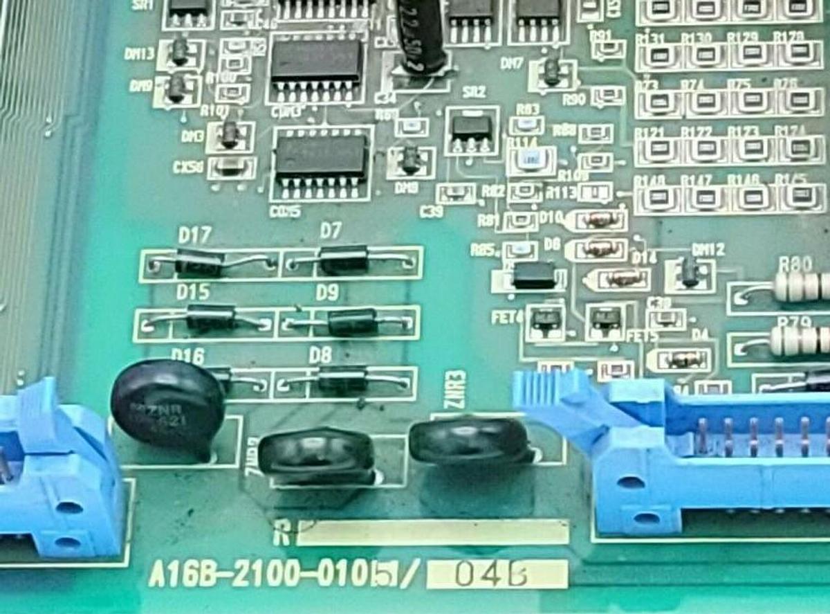 Used FANUC A16B-2100-0105/04B SERVO AMPLIFIER BOARD A16B-2100-0105 (FOR PARTS)