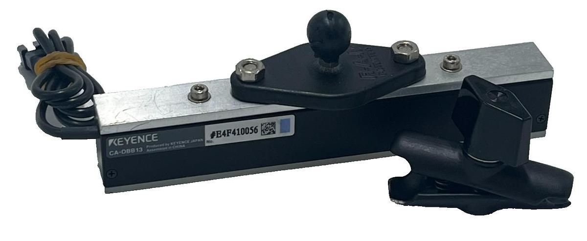 Used Keyence CA-DBB13 Blue LED Bar Light, OP-42282 Diffuser Plate, 1/2" ram ball