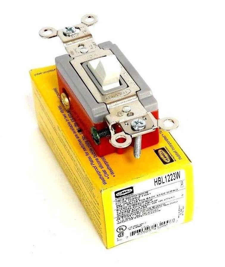 Used NIB HUBBELL HBL1223W 3-WAY TOGGLE SWITCHE 20A, 120-277VAC, WHITE