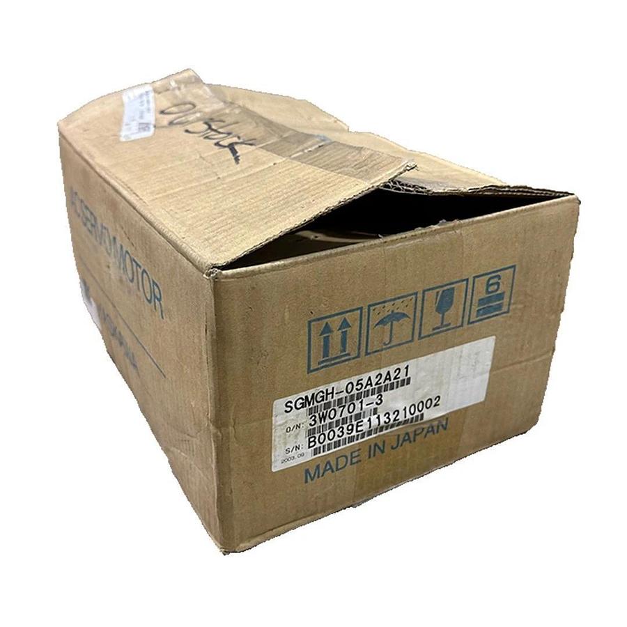 Used NEW YASKAWA SGMGH-05A2A21 / SGMGH05A2A21 AC SERVO MOTOR 2.84Nm UTSAH-B17BB