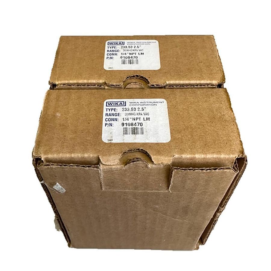 Used 2 NEW WIKA 9108470 PRESSURE GAUGES 233.53 2.5'' 1/4'' NPT LM