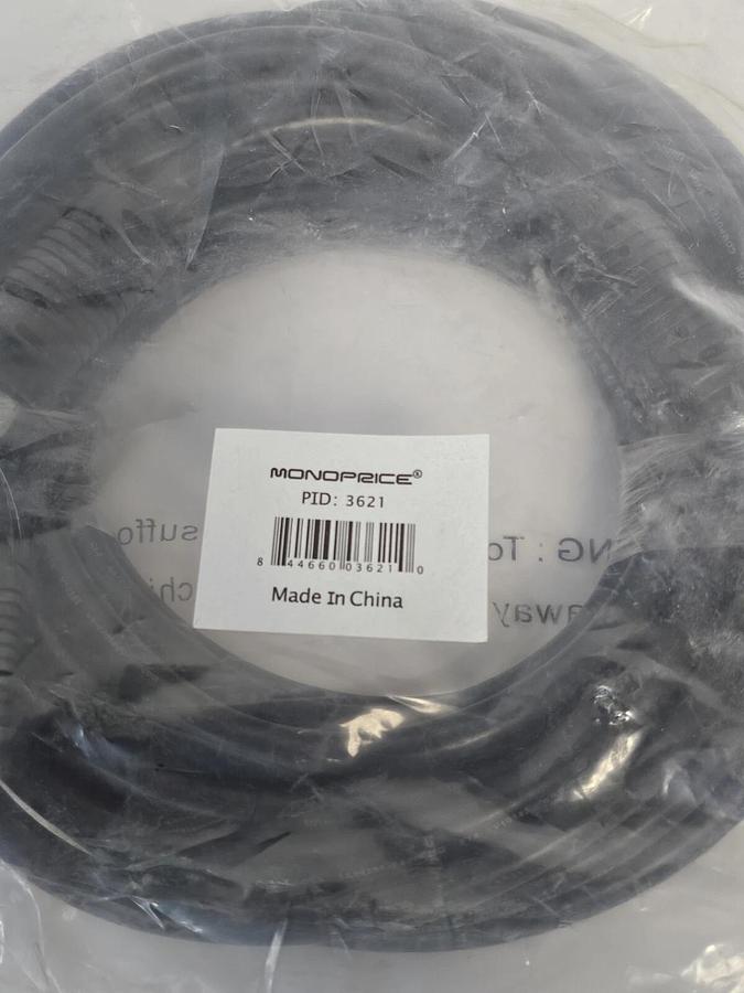Used NEW MONOPRICE 3621 VGA CABLE MALE / MALE 25 FT