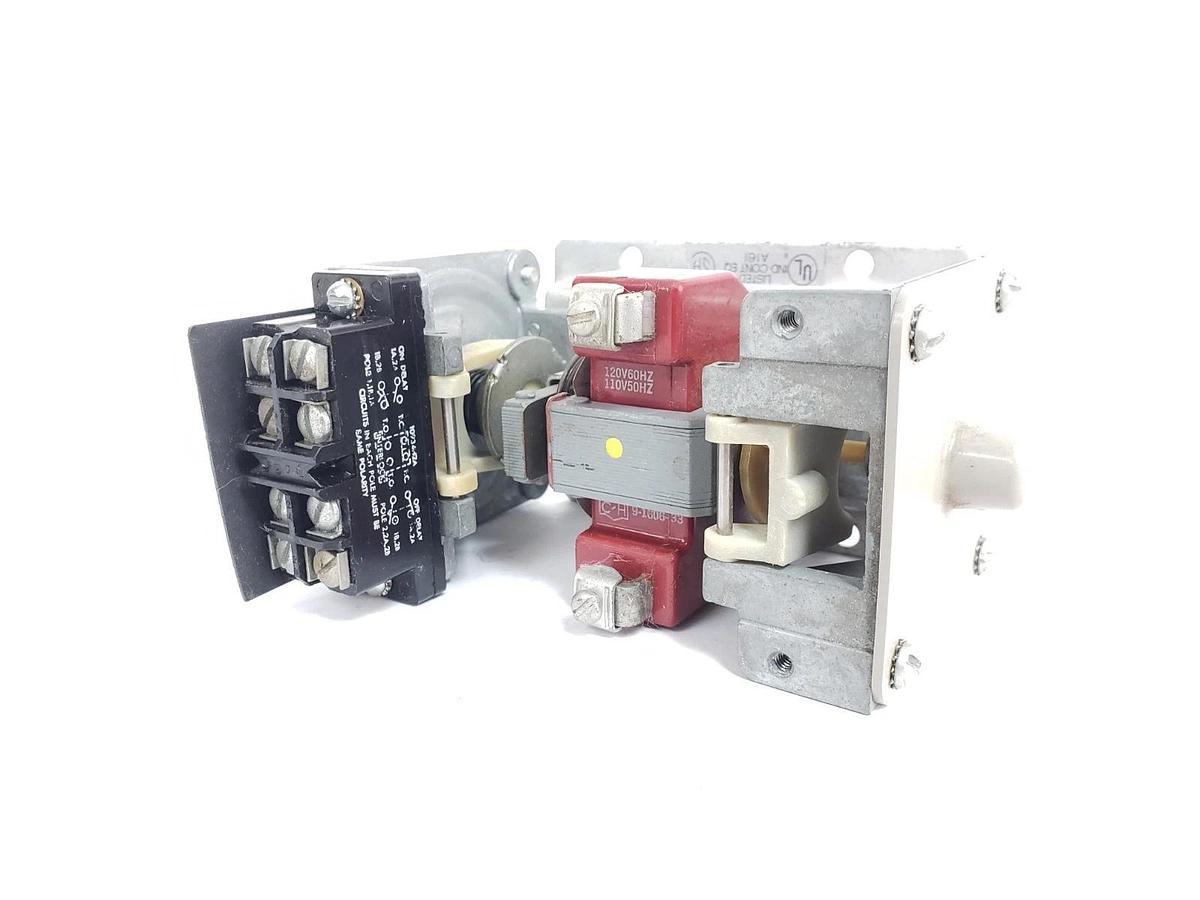 NEW CUTLER-HAMMER 10337H278A PNEUMATIC TIMER