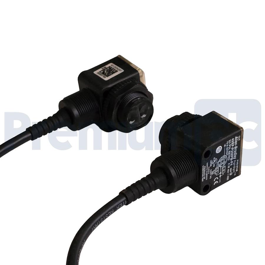 Used Allen-Bradley 42EF-R2MPB-F4 & 42EF-P2MPB-F4 /D RightSight Photoelectric Sensors