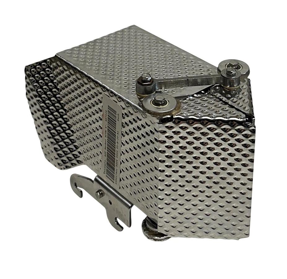 TRIANGLE 05-B-10-A1 / A57110 / 105017401 OEM ASY BUCKET ACUM 4'' PACKAGING NSNP