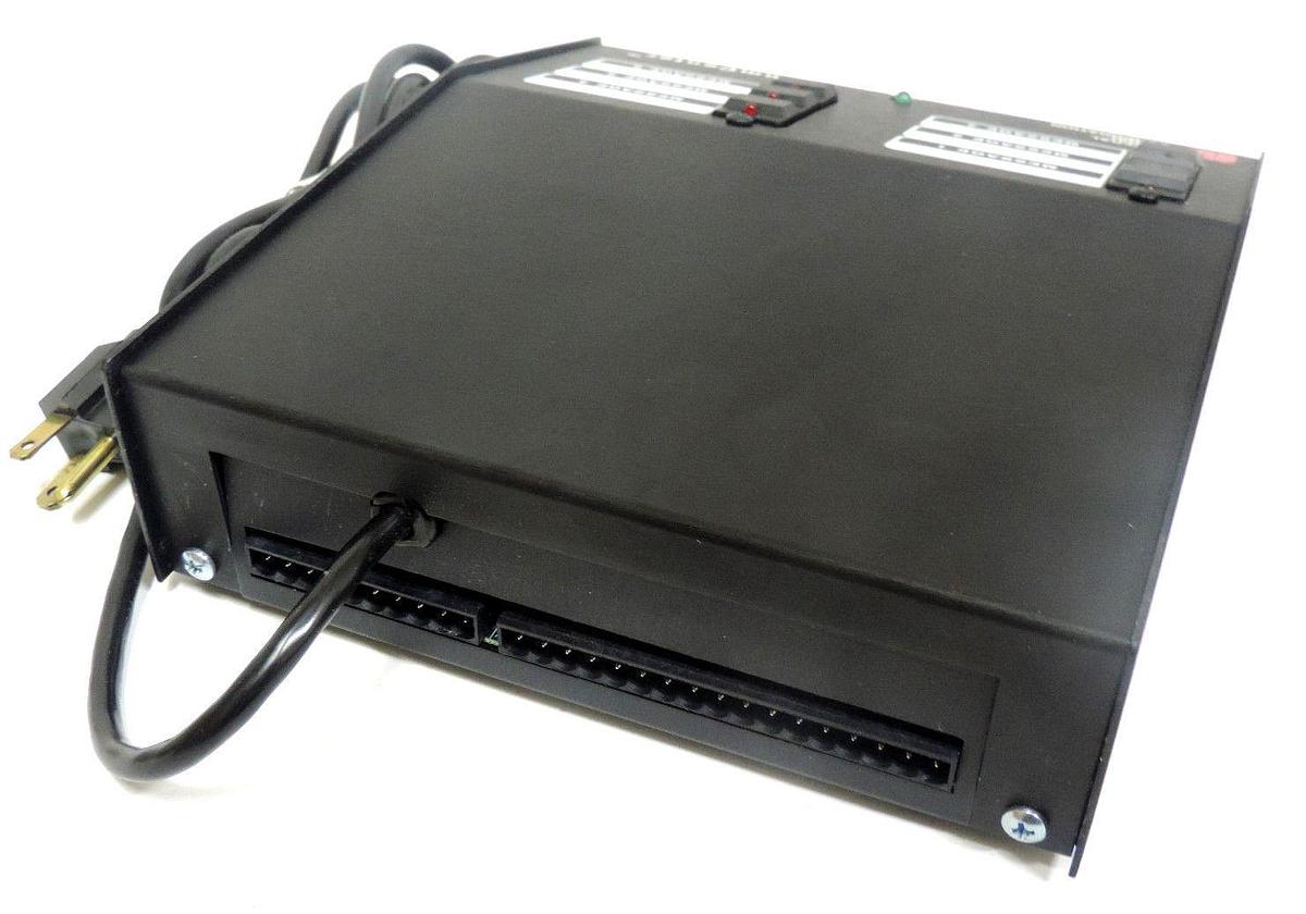 NIB SIGNAL DIVISION 300MC-6SB COMMCENTER DIGITAL MESSAGE CENTER 24VDC 120VAC