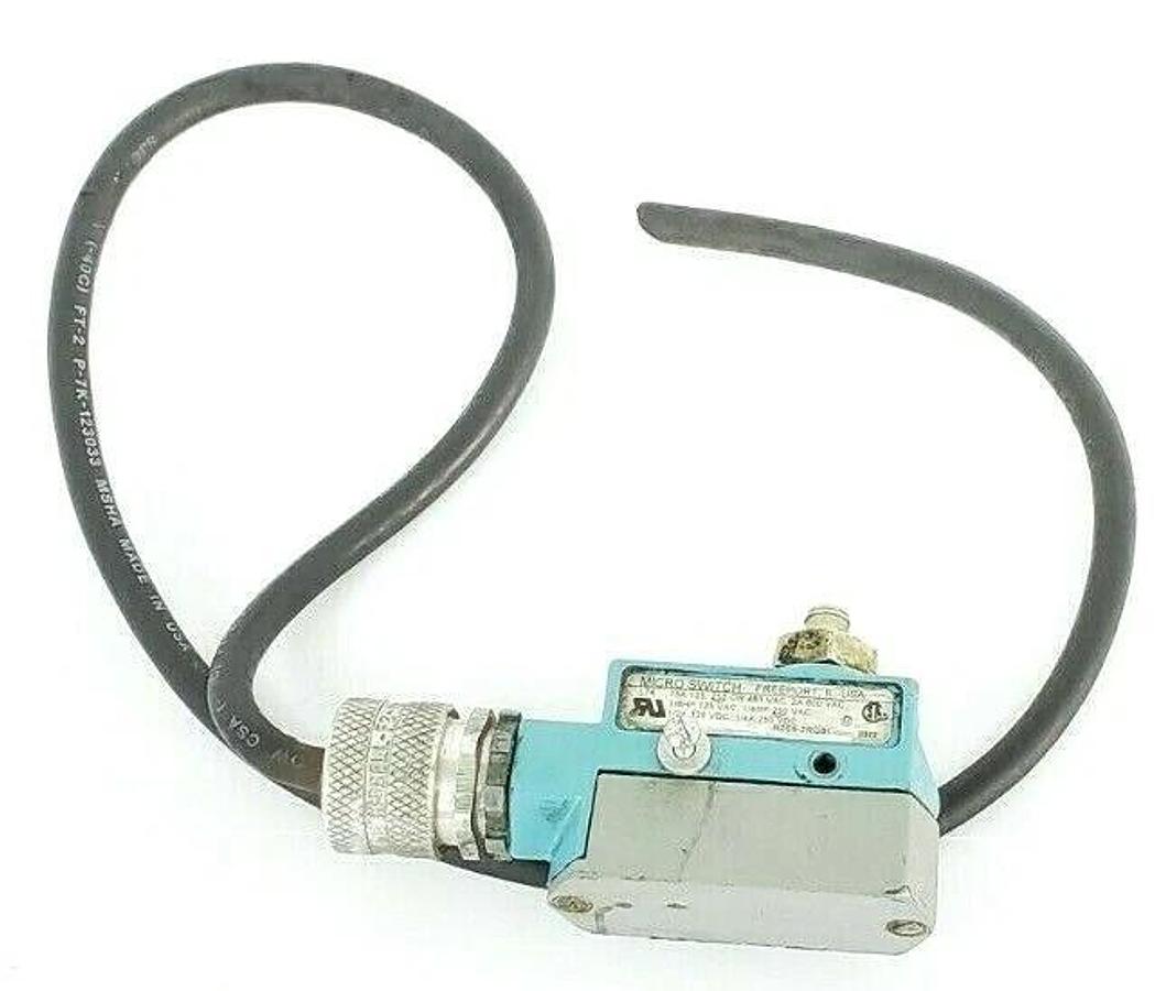 Used HONEYWELL MICROSWITCH BZE6-2RQ81 ACTUATOR LIMIT SWITCH, 600 VAC, BZE62RQ81