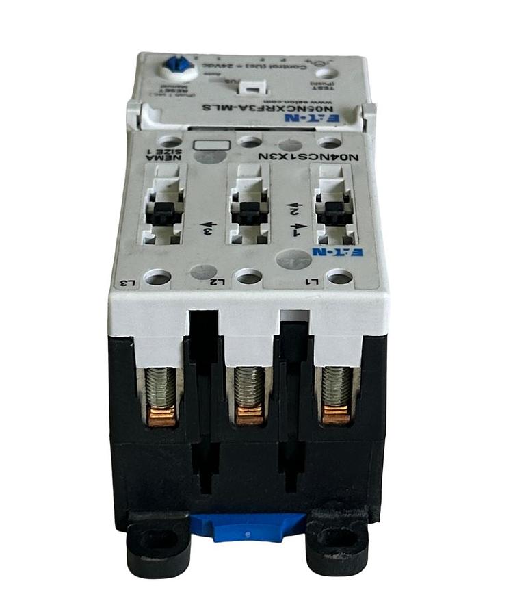 Used NEW EATON N101CS1F3A-MLS / 3-1584-005A NEMA FVNR SIZE 1 STARTER 27A 24VDC 3-POLE