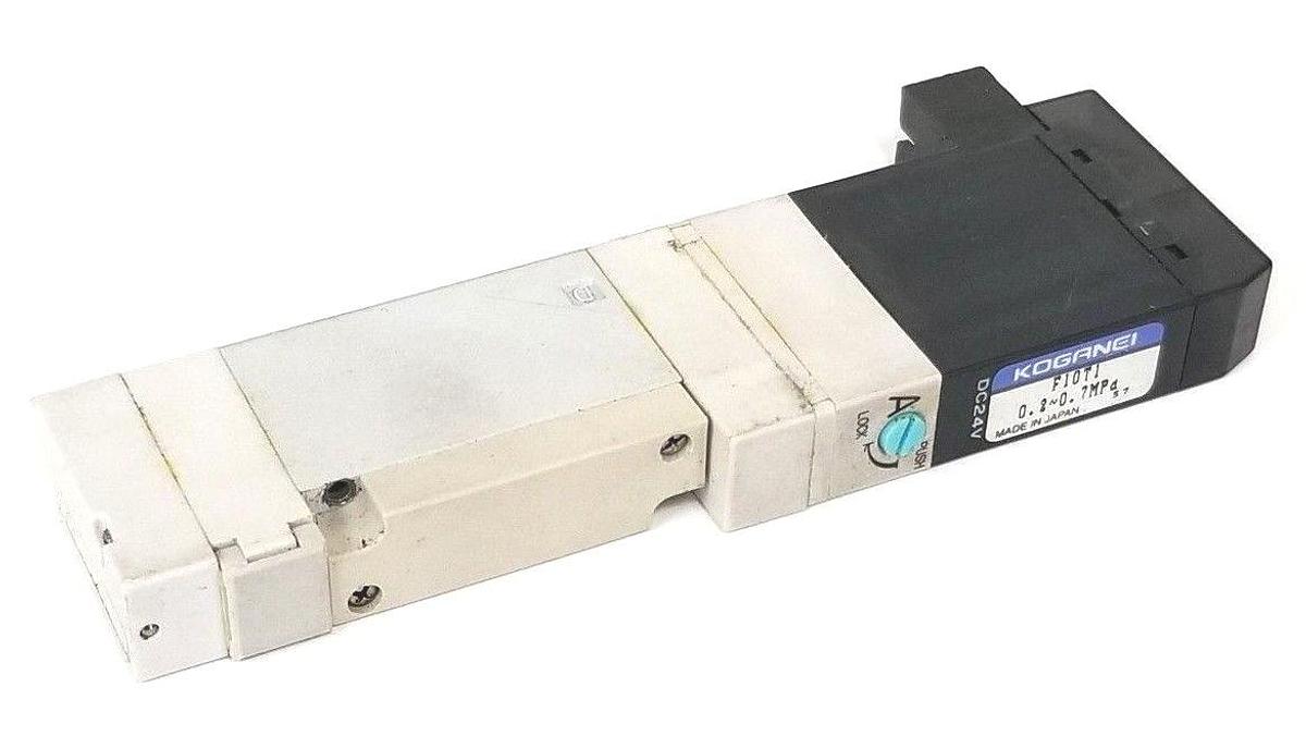 Used KOGANEI F10T1 SOLENOID VALVE 24VDC, 0.2~0.7MPA, F10T1DC24V