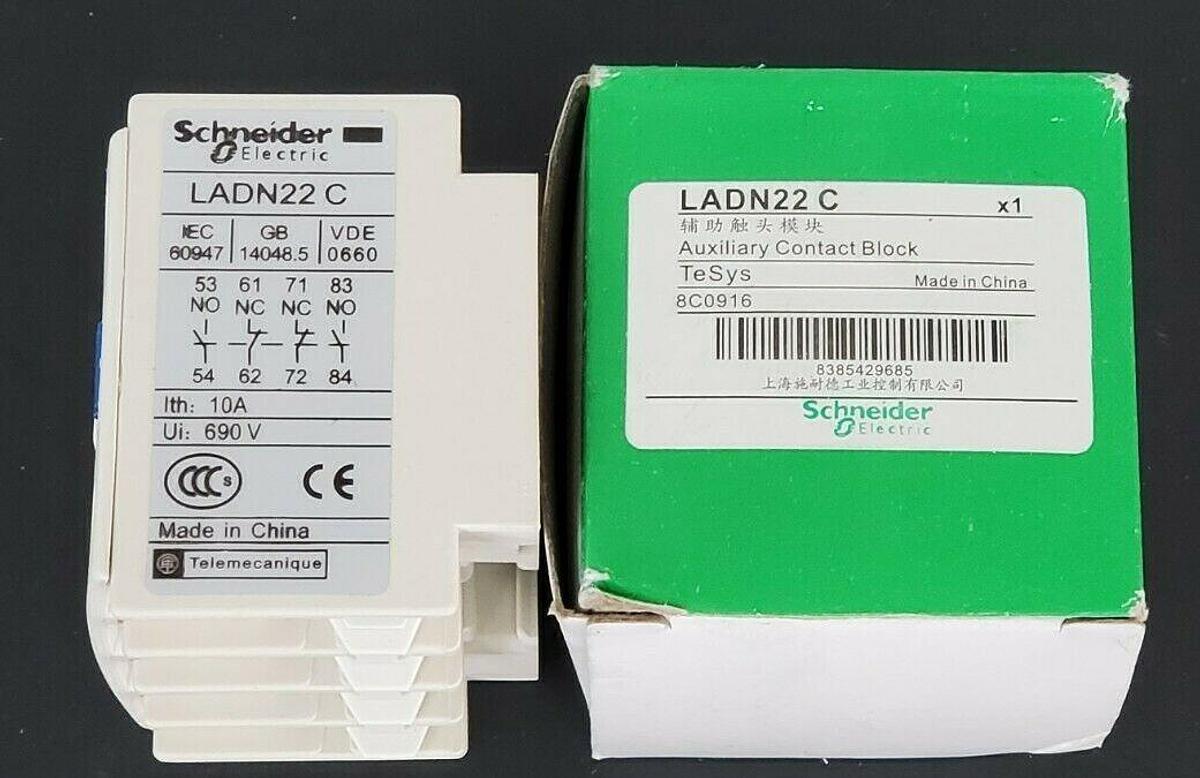 NIB SCHNEIDER ELECTRIC LADN22C AUXILIARY CONTACT