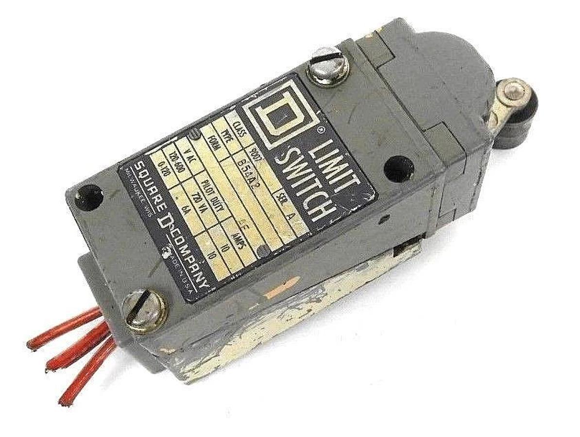 Used SQUARE D 9007-B54A2 LIMIT SWITCH SPRING RETURN LEVER TYPE SER. A W/ LEVER ARM