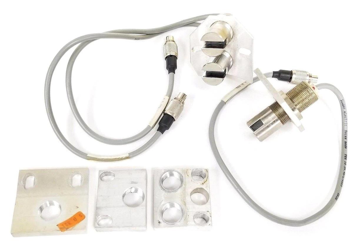 Used LOT OF 3 BAUMER ELECTRIC FEG18.24.45/L/K859 TRANSMISSIVE SWITCHES