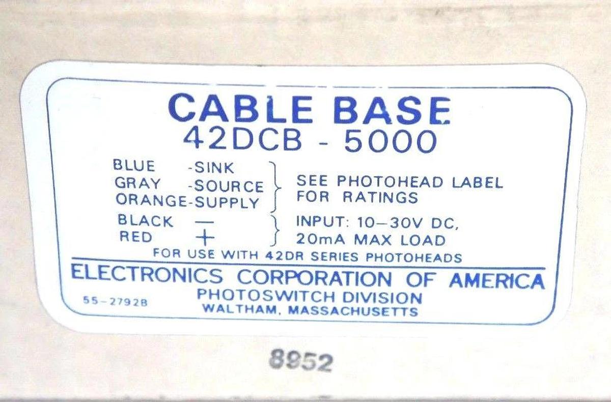 NIB ALLEN BRADLEY PHOTOSWITCH 42DCB-5000 CABLE BASE 42DCB5000