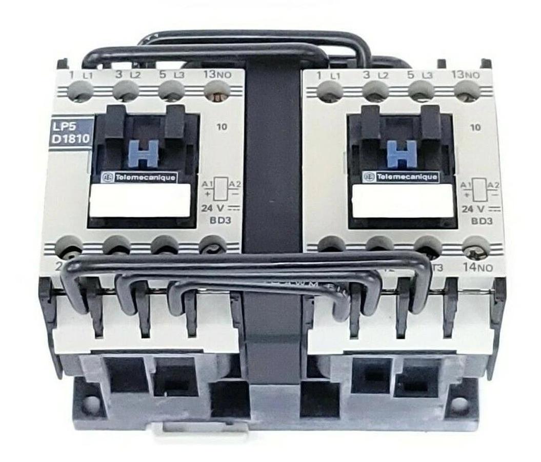 Used NIB TELEMECANIQUE LP5D1810BD3 REVERSING CONTACTOR 24VDC
