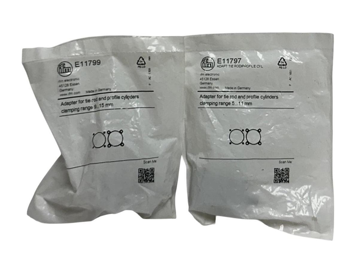 Used 2 IFM E11799 / E11797 OEM ADAPTERS FOR TIE ROD AND PROFILE CYLINDERS NSFS