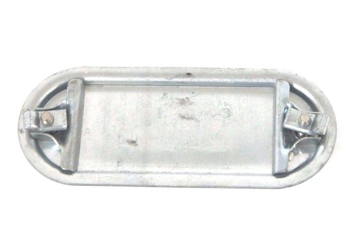 Used BOX OF 25 NEW COOPER CROUSE HINDS 470 OBROUND COVERS FOR FORM 7 BODY 1-1/4"