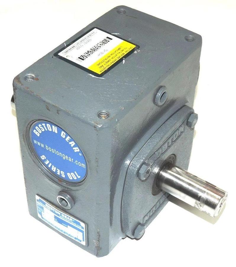 NEW BOSTON GEAR 721-30-H SERIES 700 REDUCER MOTOR INPUT .99 HP, OUTPUT 871 LB IN