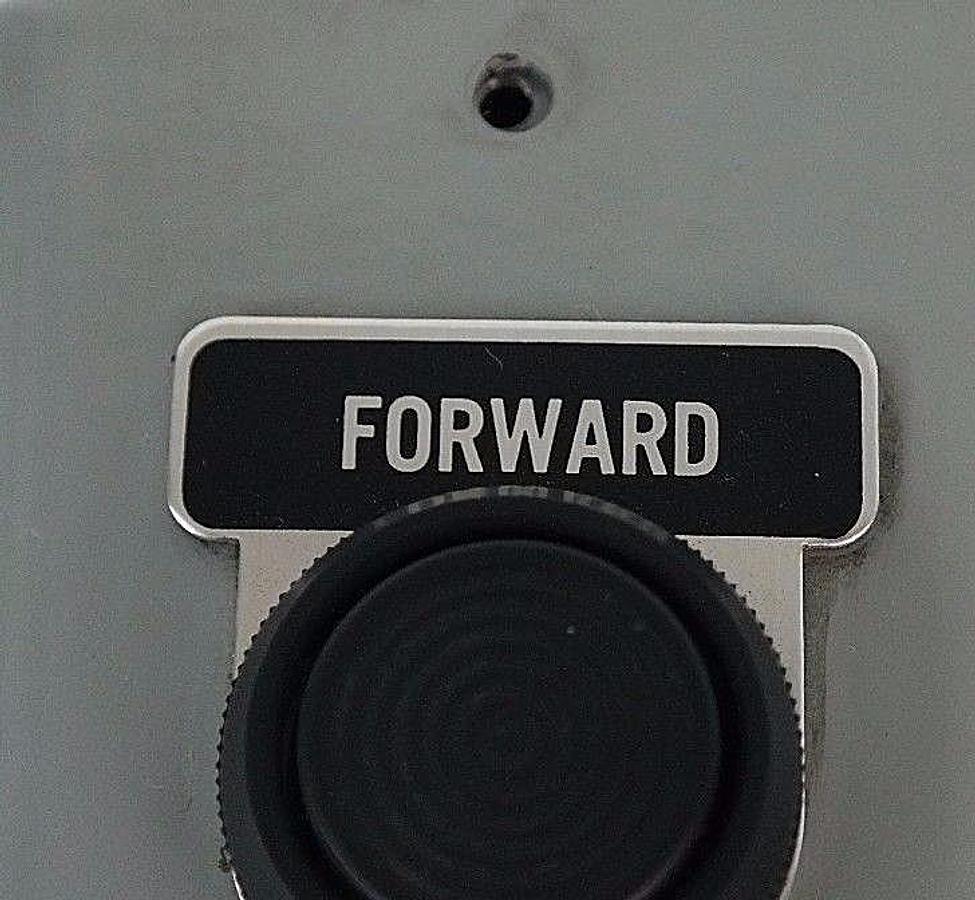 Used NEW GENERAL ELECTRIC 2940NA403A PUSH BUTTON