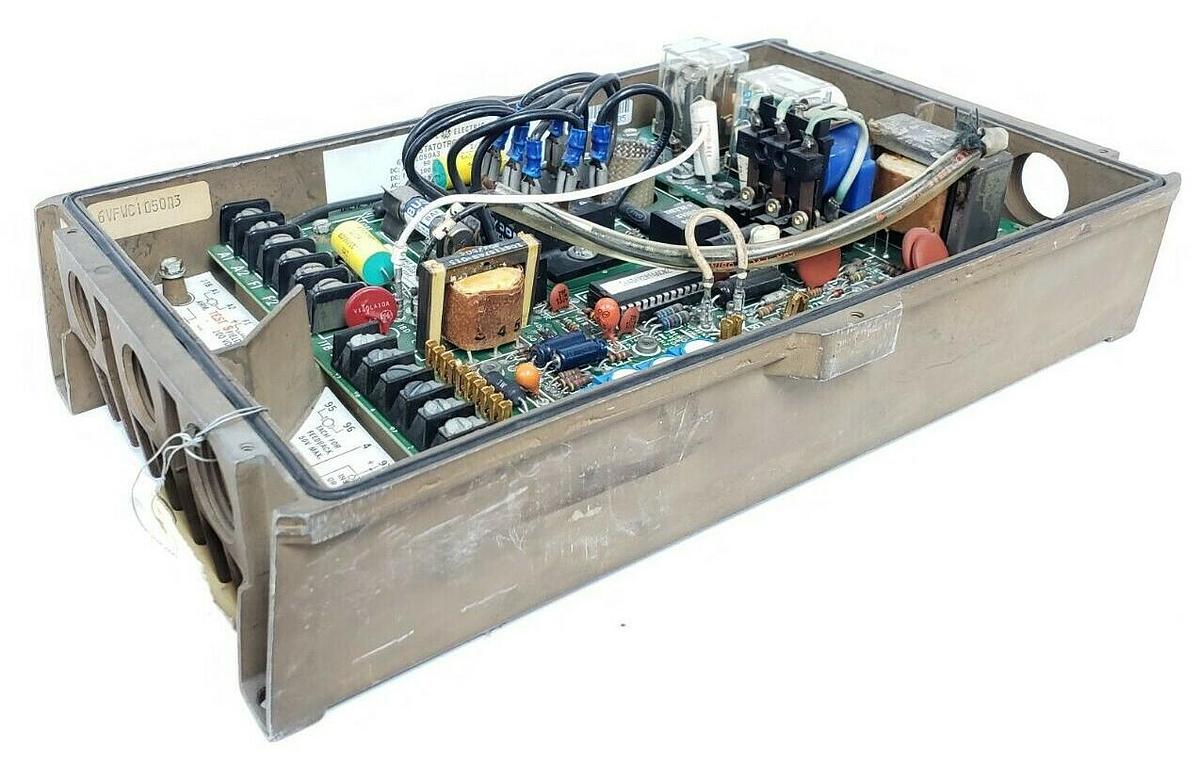 Used GE 6VFW1050A3 STATOTROL II DRIVE 6VFWC1050A3 44B331753-G113 1/2HP (INCOMPLETE)