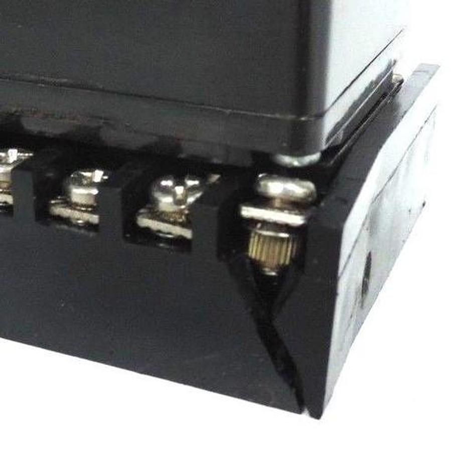 Used RED LION CONTROLS PRA11011 CONVERTER FREQUENCY TO ANALOG 115VAC PRA1-1011