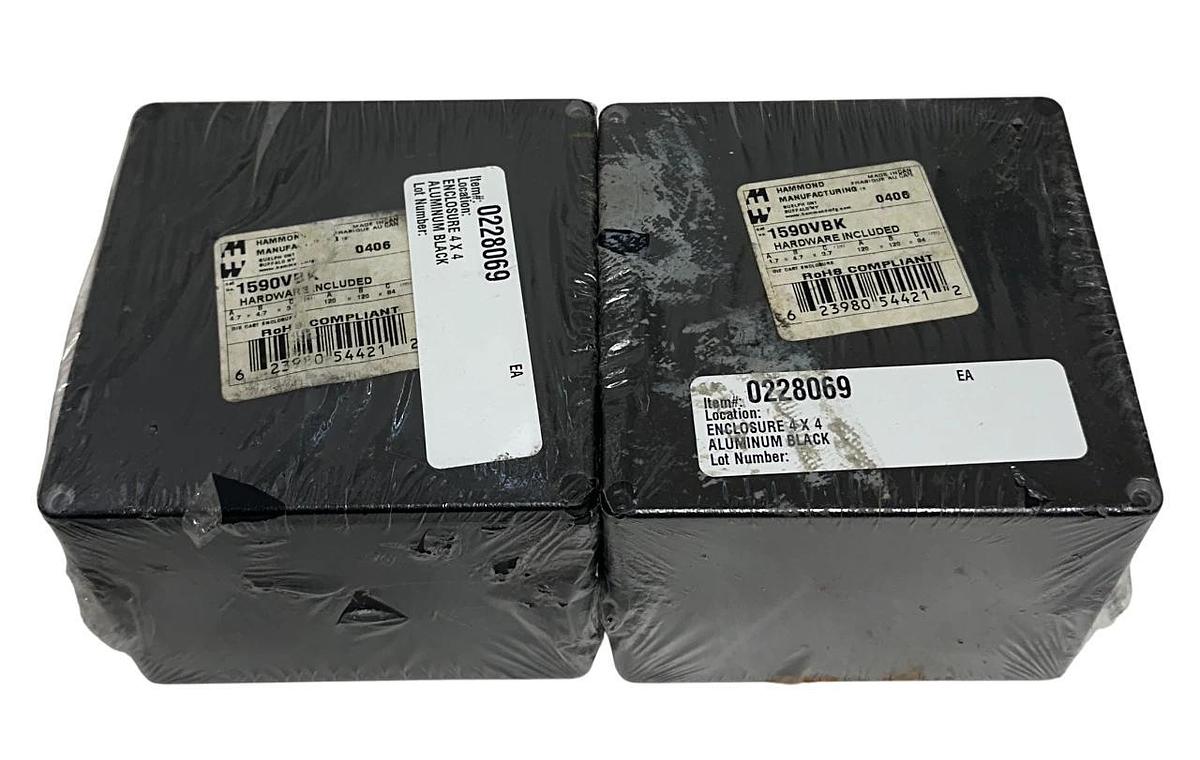 2 HAMMOND MANUFACTURING 1590VBK BLACK ALUMINUM ENCLOSURES DIE CAST NSMP