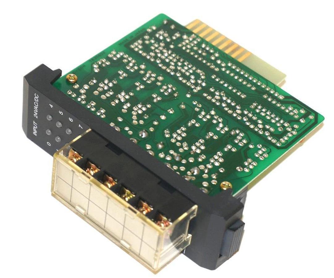 Used GE FANUC IC610MDL111A 24VAC/DC SOURCE INPUT MODULE