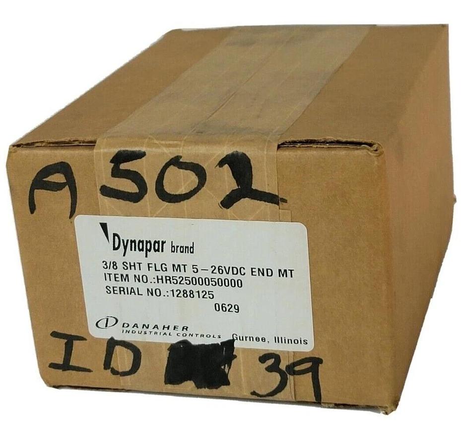 Used NIB DYNAPAR HR52500050000 ENCODER 3/8 SHT FLG MT 5-26VDC END MT