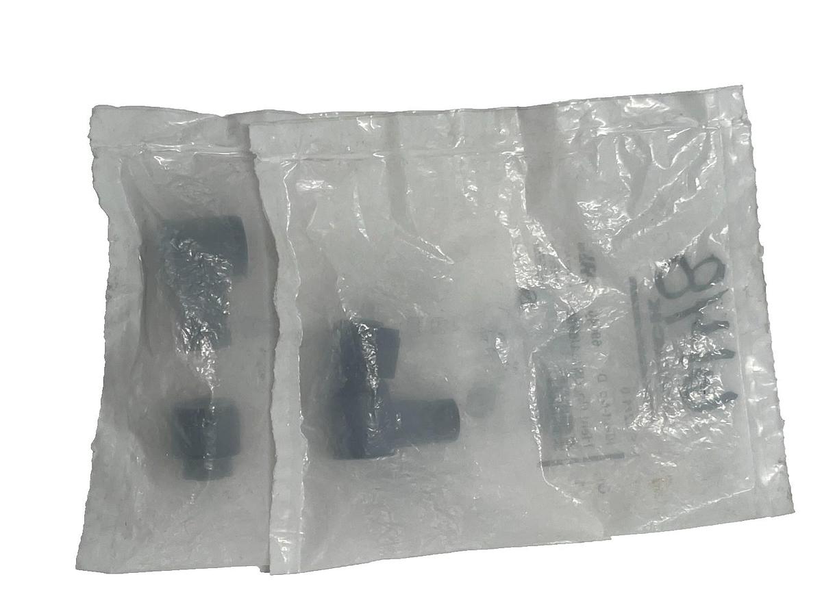 (2) TURCK B8241-0 M12 Female Right Angle Connector 4Pin Field Wireable Eurofast
