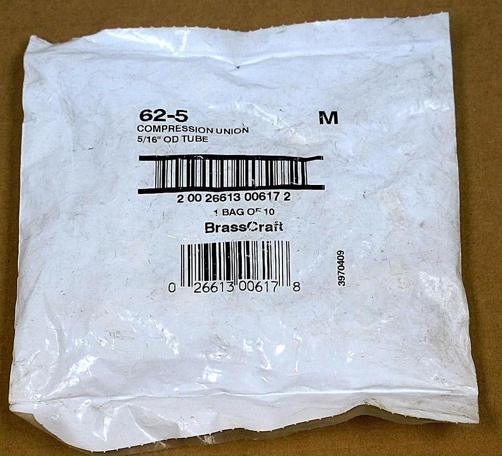 Used BAG OF 10 NEW BRASSCRAFT 62-5 COMPRESSION UNION 5/16'' OD TUBE