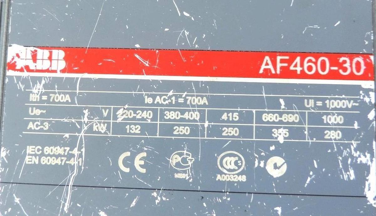 Used ABB ASEA BROWN BOVERI AF460-30 CONTACTOR 700AMP 3POLE 100-250VDC