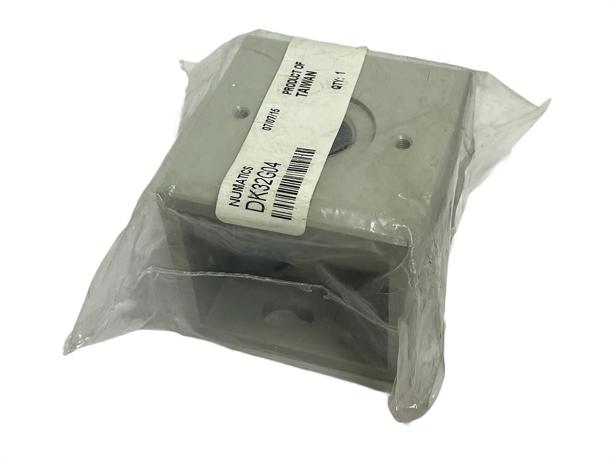 Used Numatics DK32G04 Diverter Block G1/2 FlexiBlok Series - NSMP