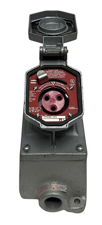 Used CROUSE-HINDS CPS152-211 / CPS152211 ARKTITE RECEPTACLE ASSEMBLY 20A 1HP 3P USNP