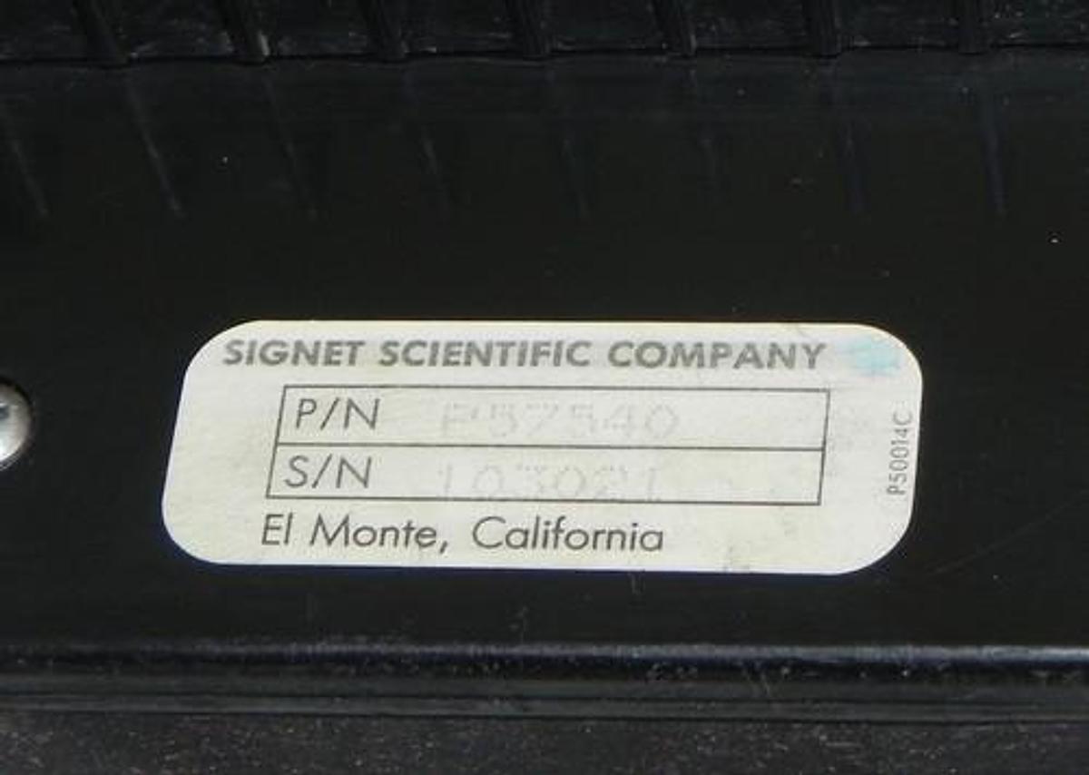 Used LOT OF 2 SIGNET SCIENTIFIC COMPANY P57540 ACCUM-U-FLOW INDUSTRIAL FLOW METERS
