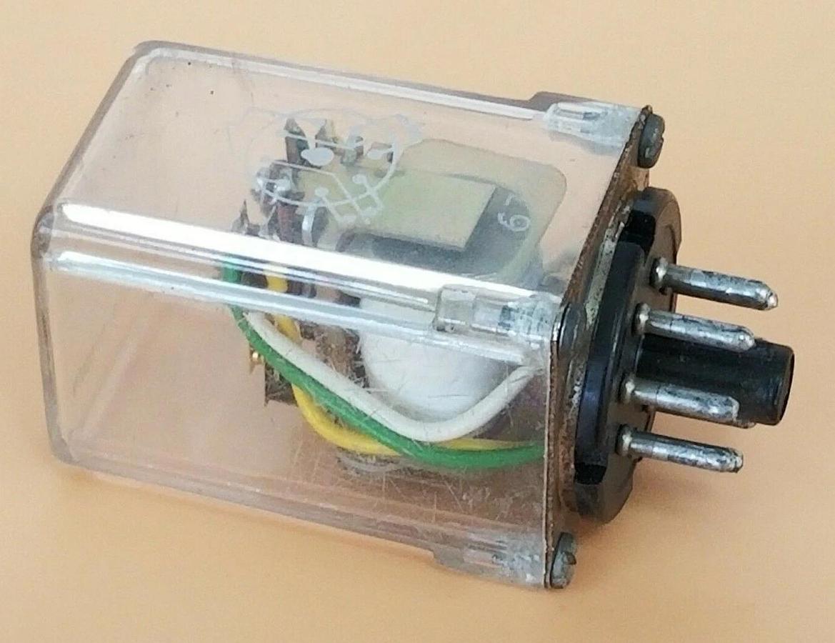 Used KURMAN 5D2C-5000 RELAY 5000 OHMS 28VDC 115VAC, 5D2C5000