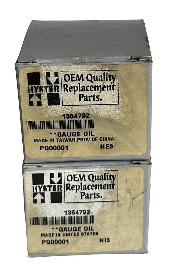 Used 2 NEW HYSTER 1354792 / HY1354792 OEM OIL GAUGES FOR FORKLIFT