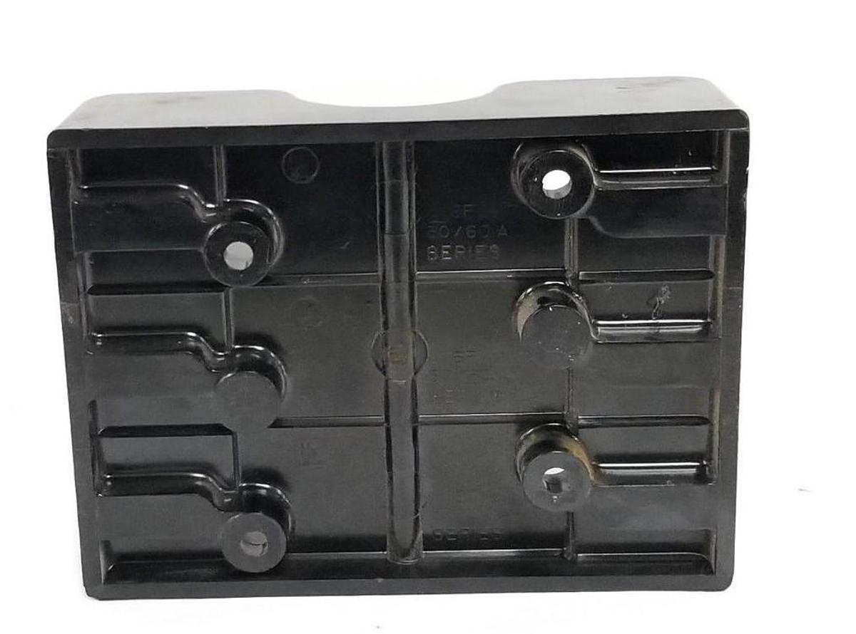 Used MARATHON 4100832 FUSE HOLDER CU-AL, 30A, 600V, 3P