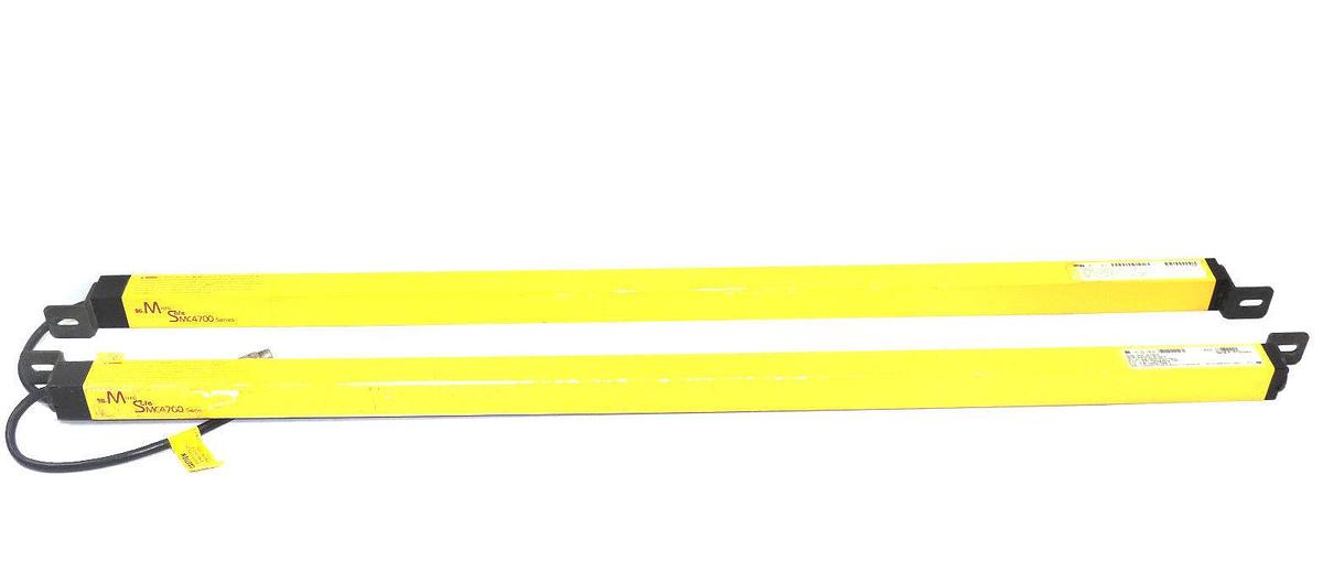 Used STI MC47-20-755-X TRANSMITTER AND MC47-20-750-R RECEIVER LIGHT CURTAIN SET