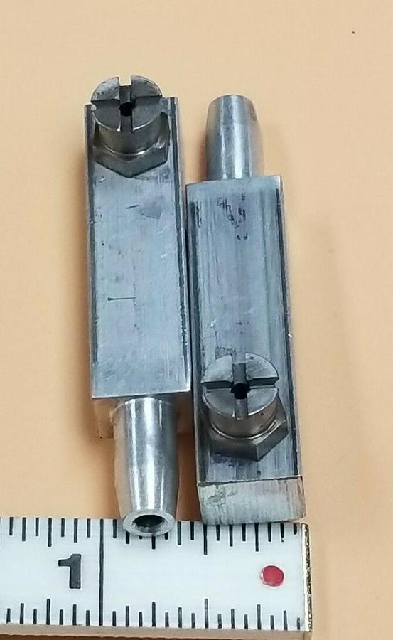 Used LOT OF 2 GENERIC FGXG13B151 SUCKER MANIFOLD ASSEMBLIES D6.11 LAR.