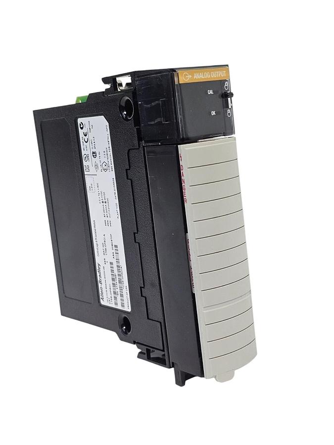 Used ALLEN BRADLEY 1756-OF6CI CONTROLLOGIX 6 PT ISOLATED MODULE SER. A FW: 1.012