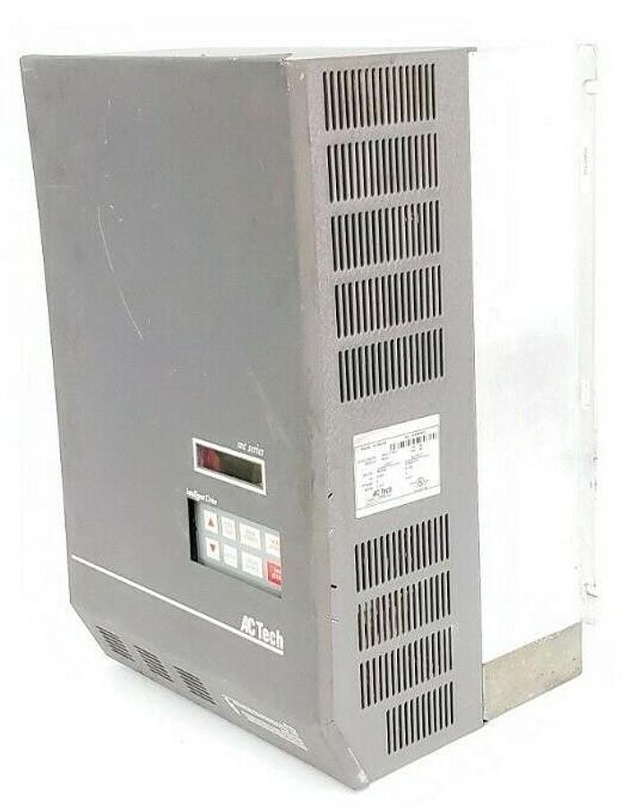 Used LENZE AC TECH MH5400B AC DRIVE, 30KW, 40HP, 3 PHASE, 480/590V IN, 0-460/575V OUT