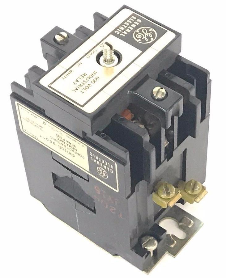Used NEW GE GENERAL ELECTRIC CR120B00022 INDUSTRIAL RELAY SER. A, 120/110V COIL