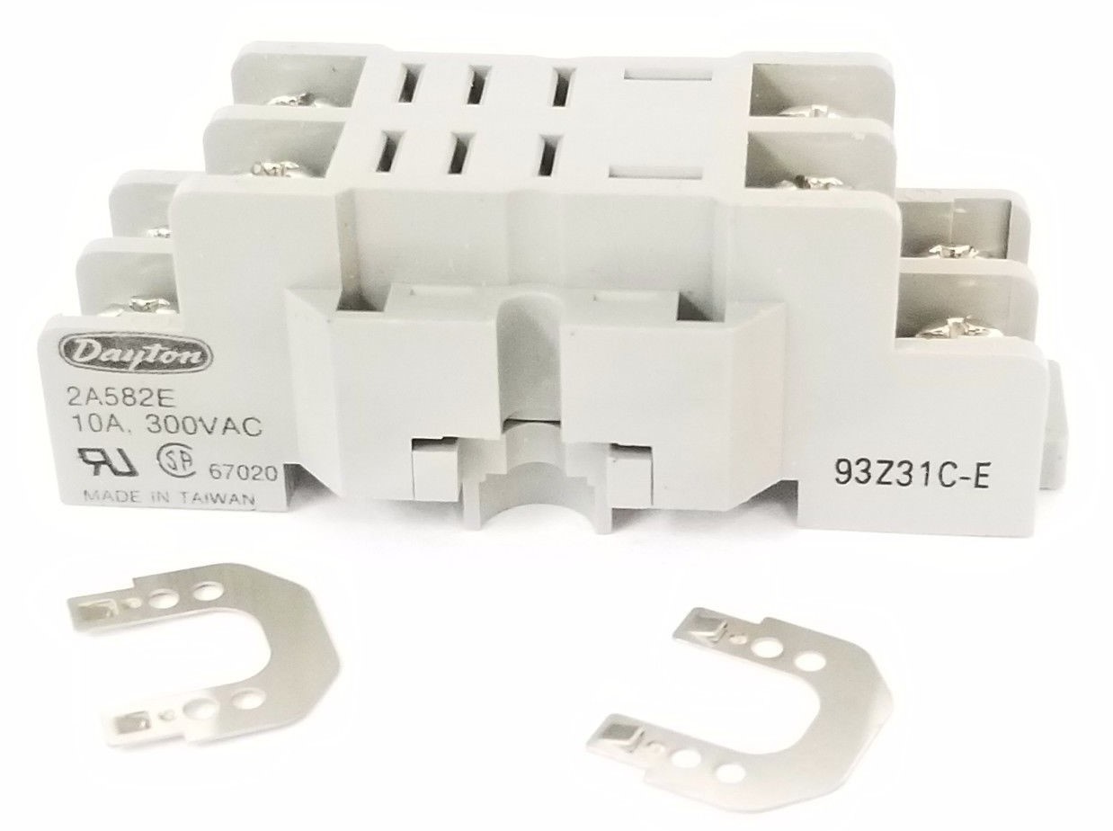 Used NEW DAYTON 2A582E RELAY SOCKET 10AMP 300VAC 8PIN DIN/SCREW