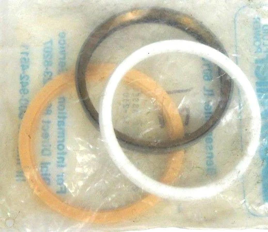 Used MILLER FLUID CAGE ASSEMBLY 051-KR012-250 SEAL CYLINDER 2-1/2" SHAFT NEW